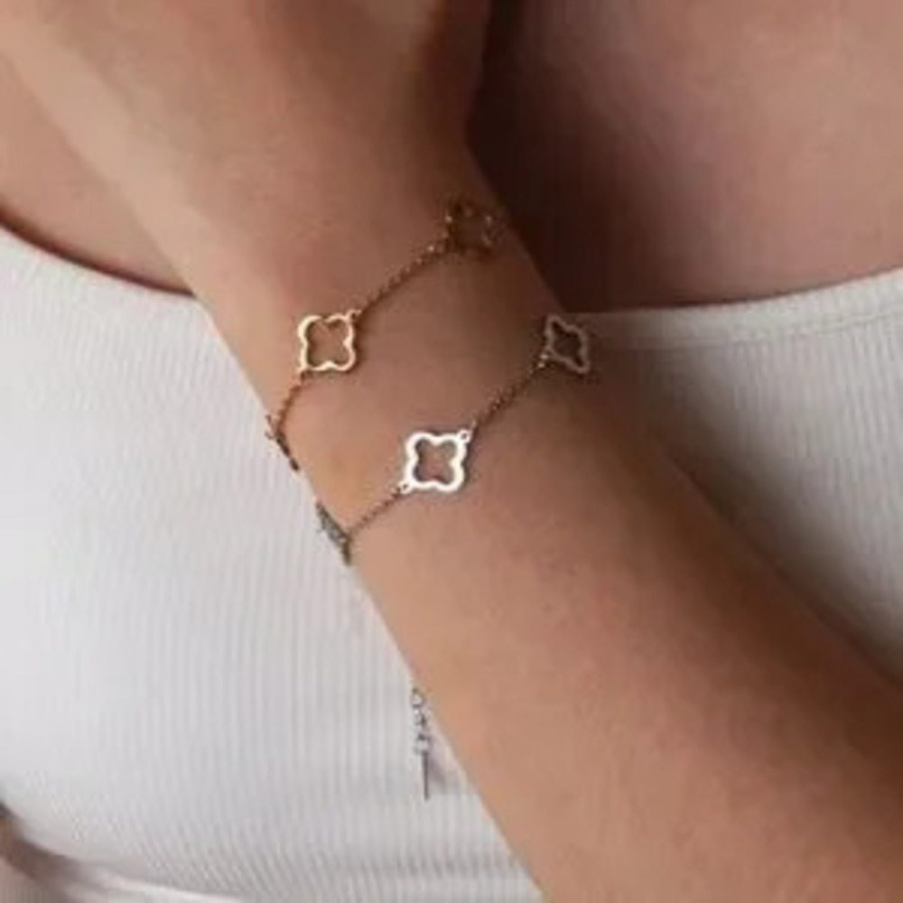 Gold Stainless Steel Clover Charm Bracelet Gift Dainty - Picture 2 of 2